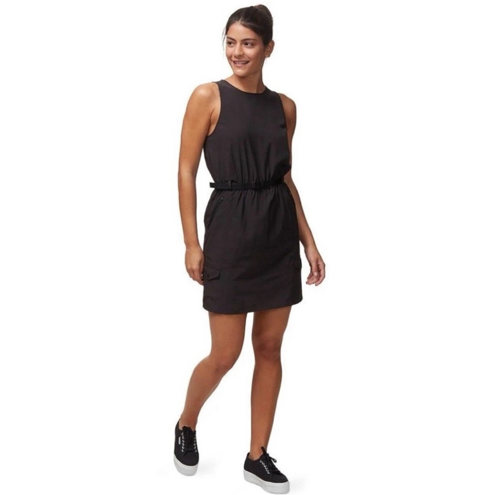 EUC [Patagonia] Fleetwith Belted Sleeveless Tank Pocketed Dress Black Women’s XL - Picture 2 of 14